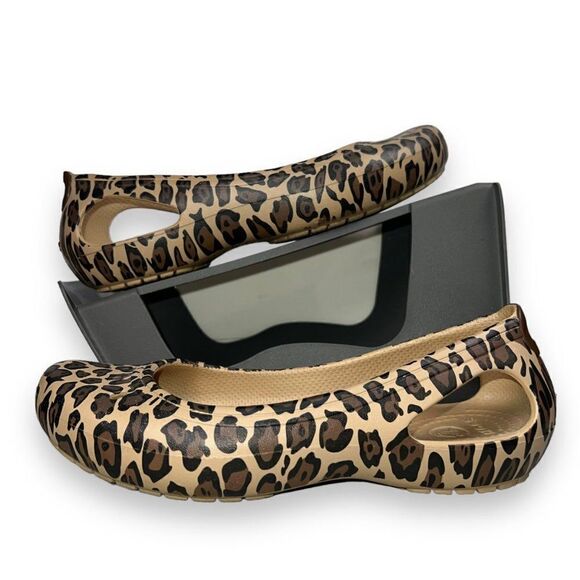 Crocs Kadee Leopard Print Slip-on Comfort Shoes Women's 5 - Picture 1 of 11
